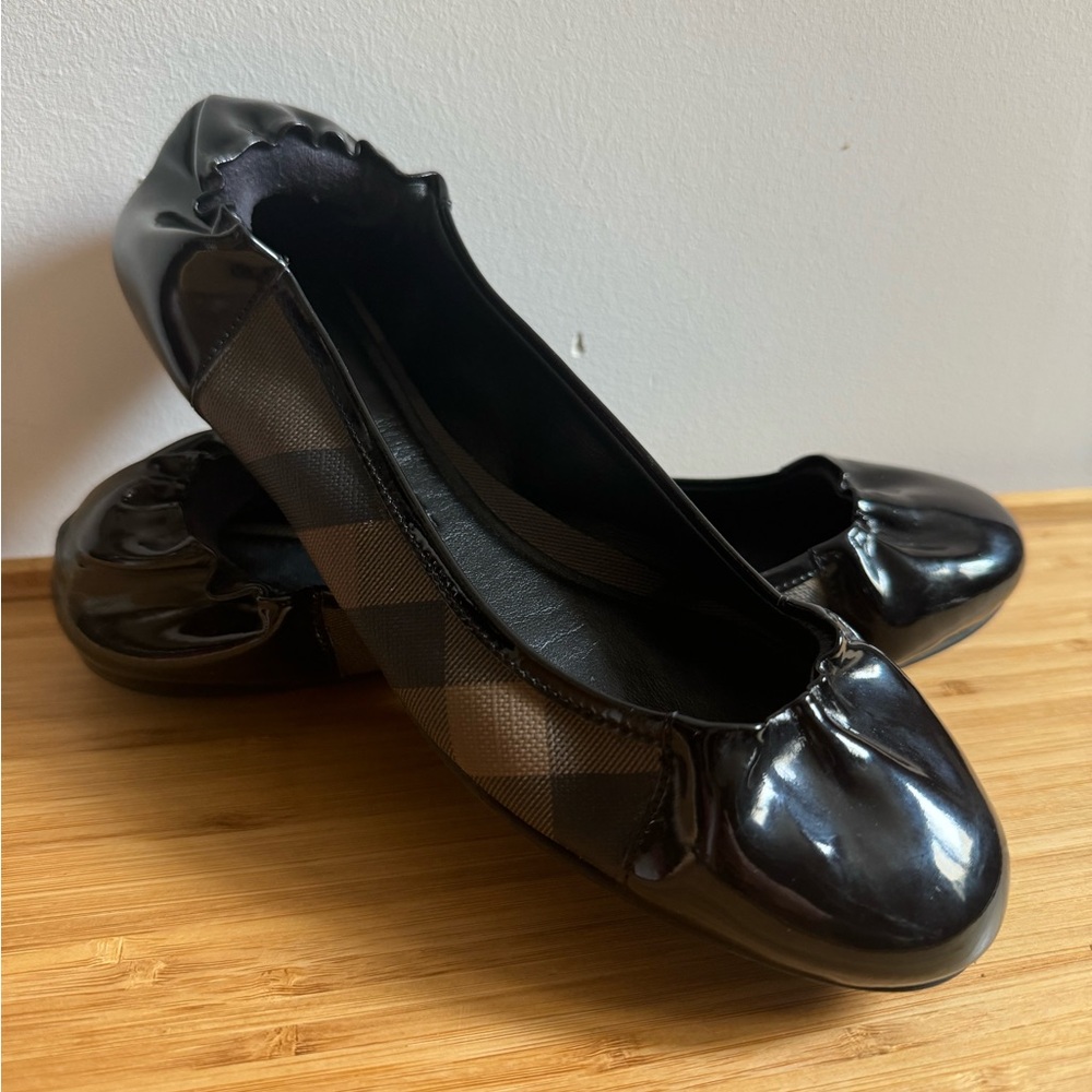 Authentic Burberry Ballet Plaid Flats